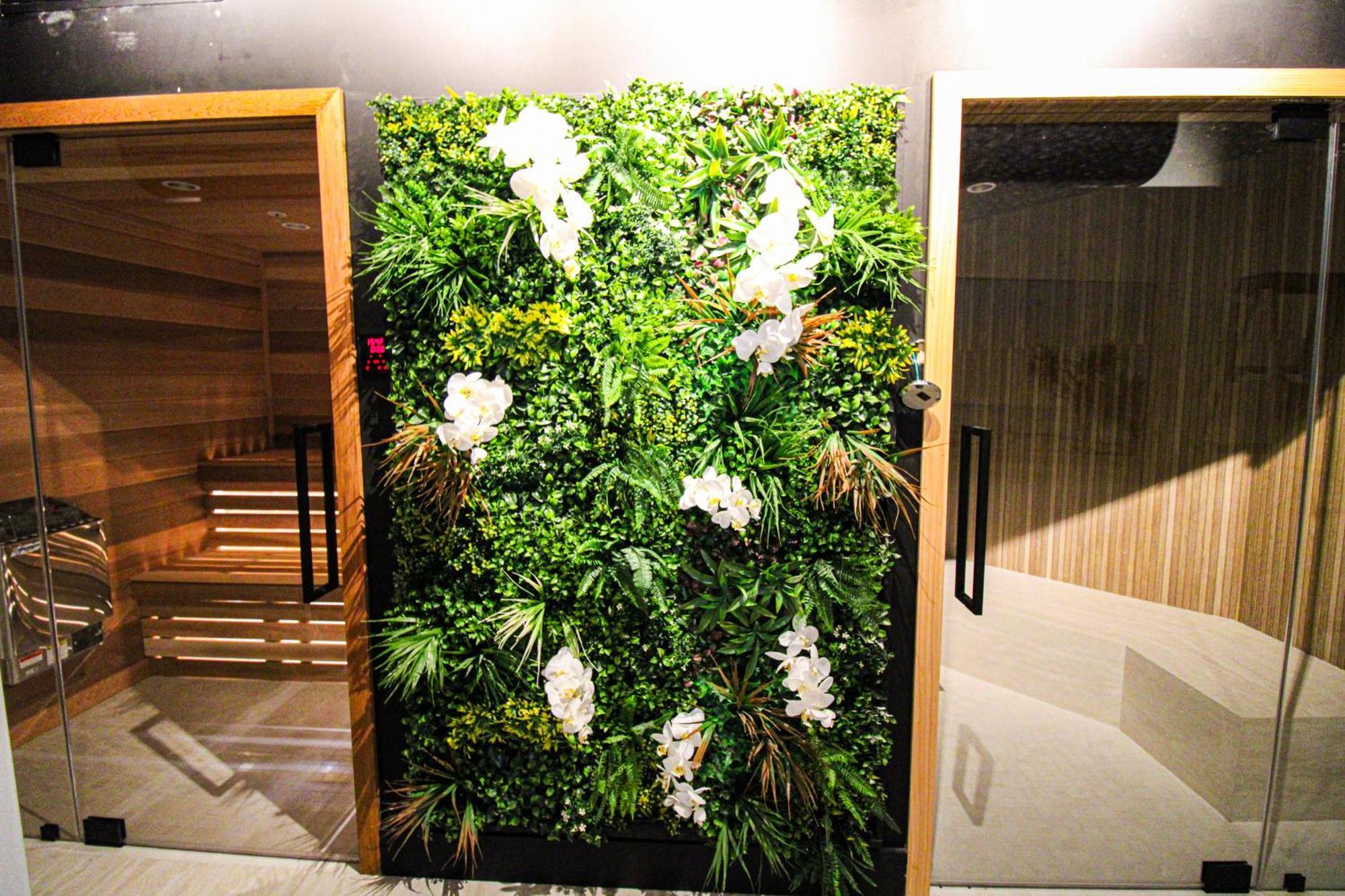 Alexander 1209 Beachfront Condo With 2 Pools , Beach Access, Sauna, Stores Miami Beach Exterior photo